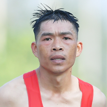 HOÀNG VĂN HƠN